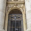 Foto: Ingresso Laterale Esterno - Basilica di San Pietro - sec. XVI (Roma) - 5